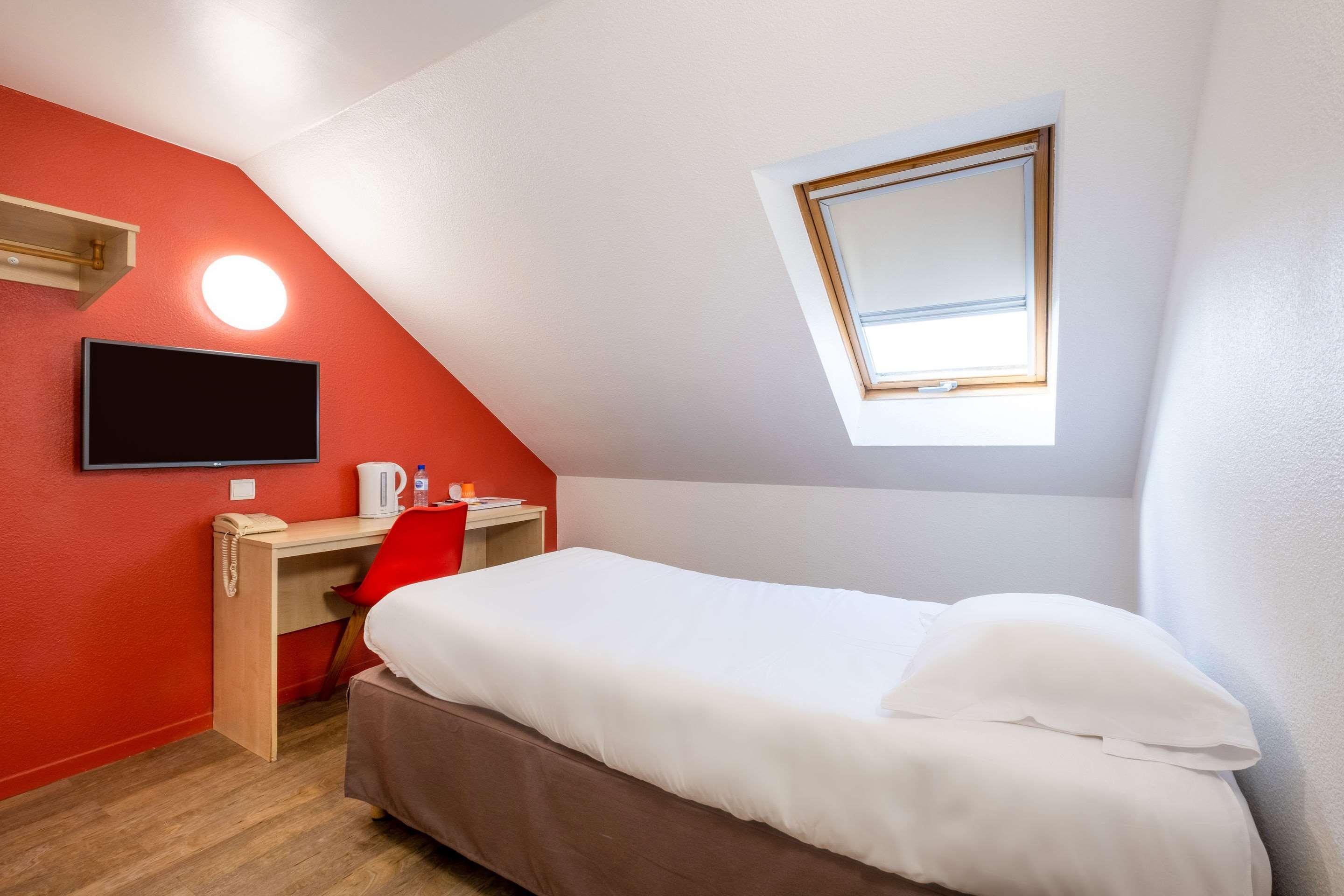 Comfort Hotel Étampes Eksteriør bilde