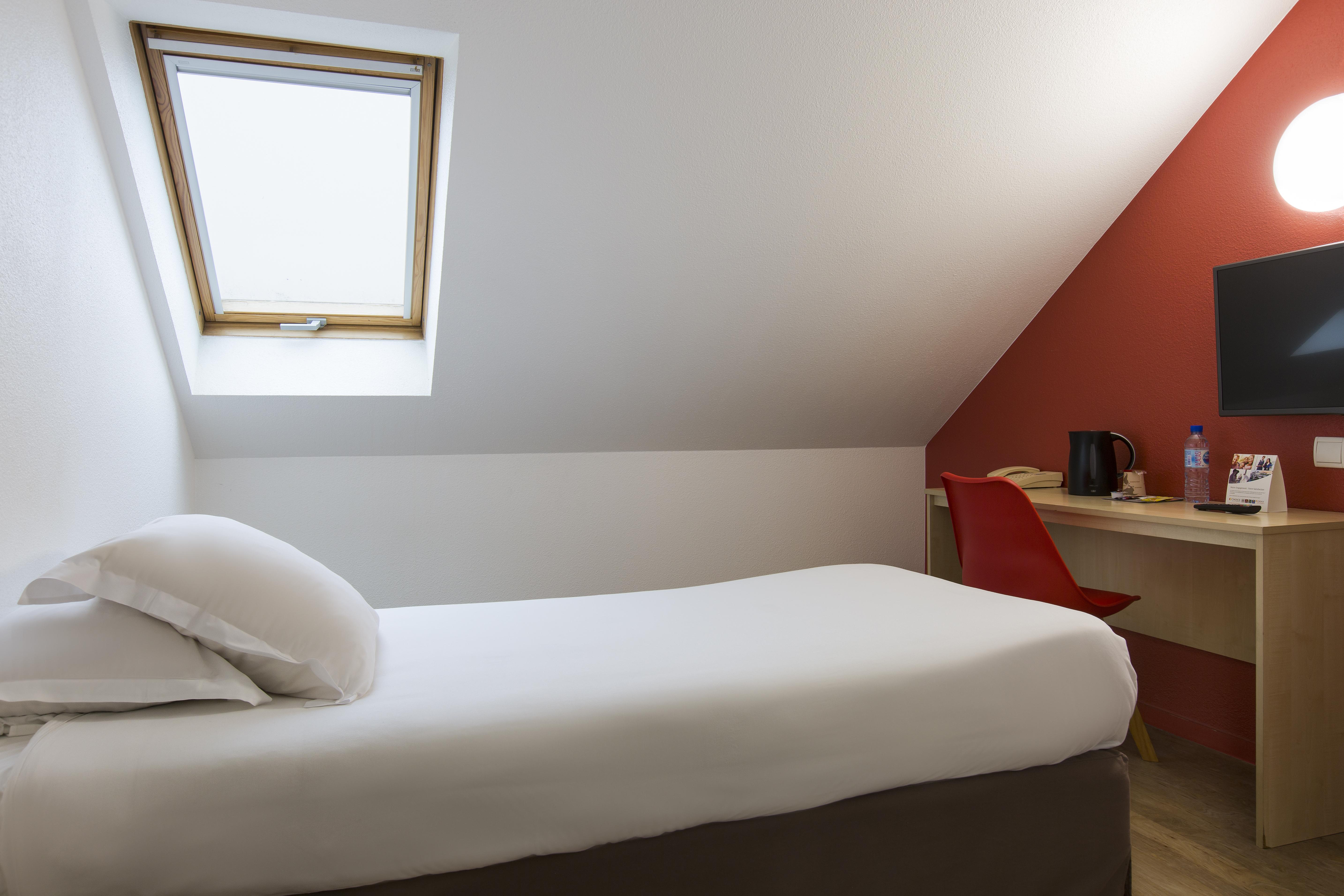 Comfort Hotel Étampes Eksteriør bilde