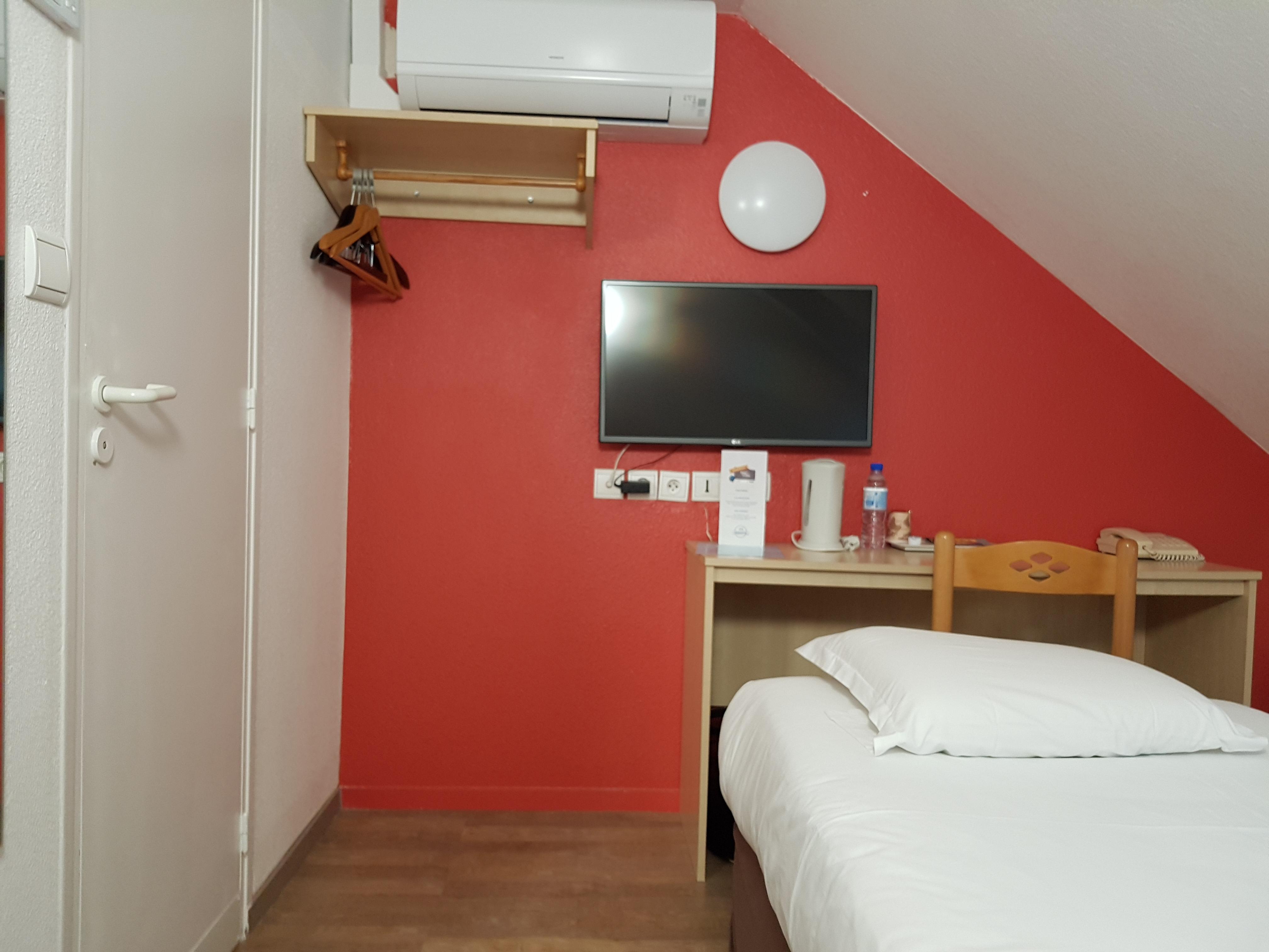Comfort Hotel Étampes Eksteriør bilde