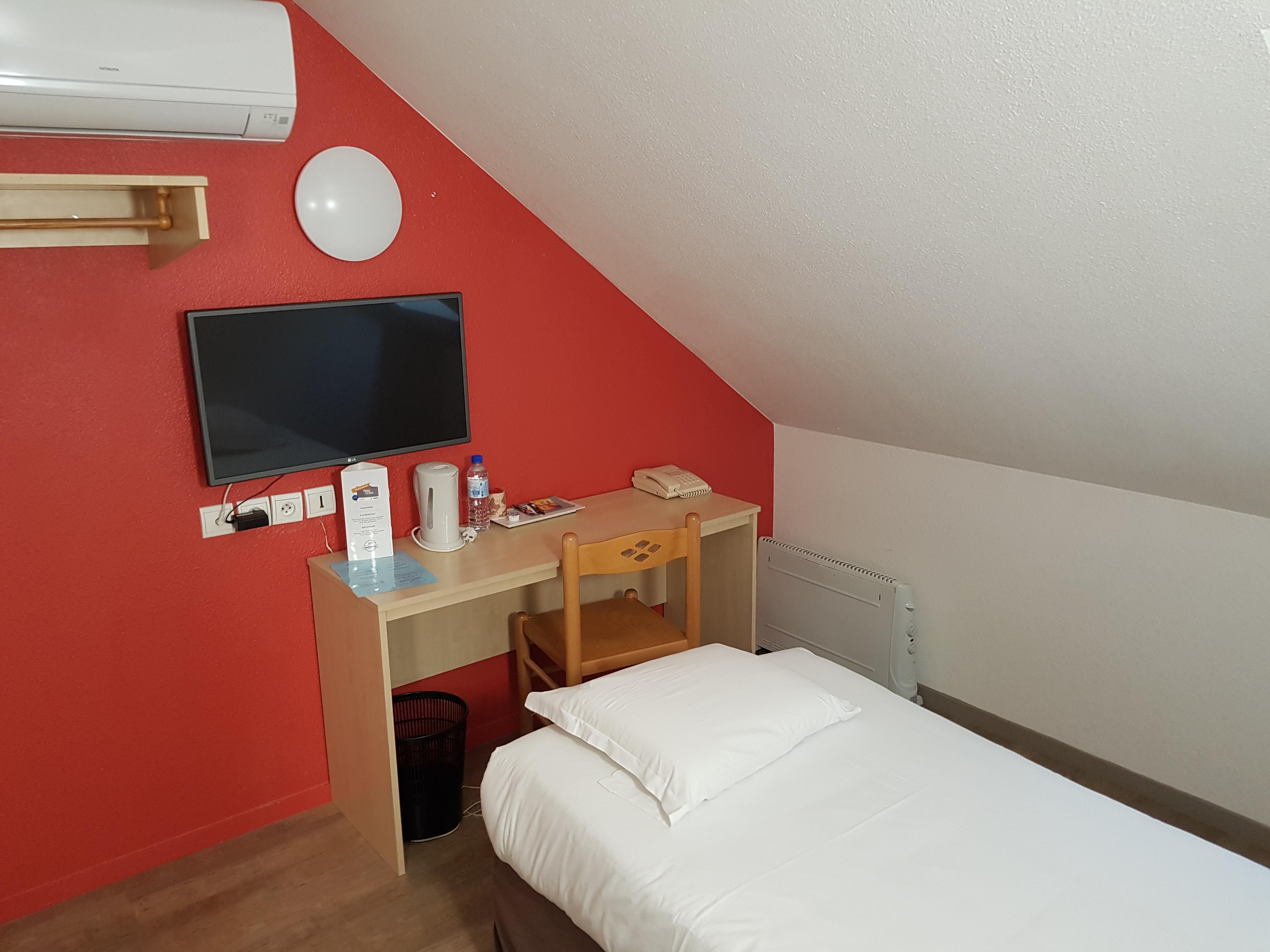 Comfort Hotel Étampes Eksteriør bilde
