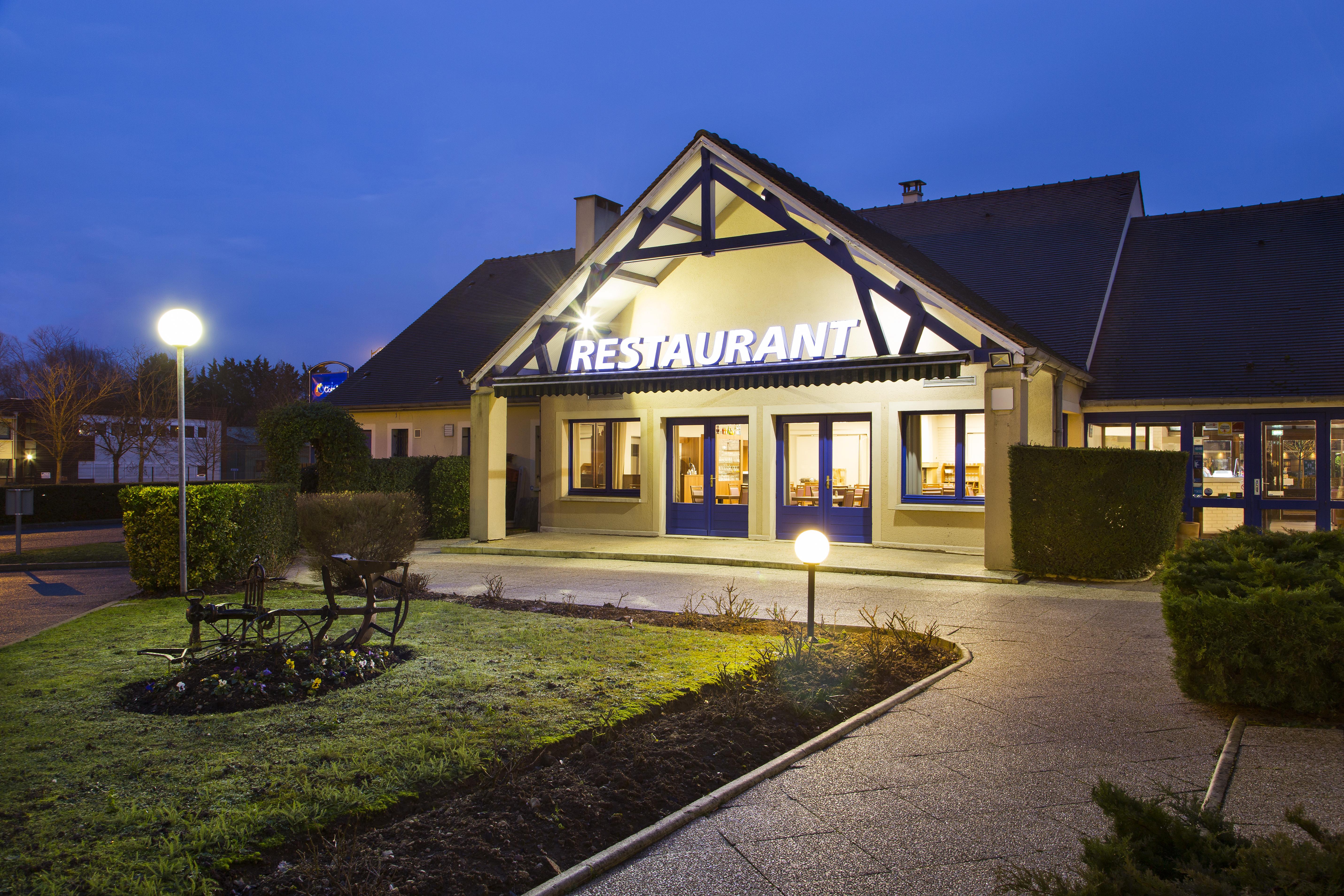 Comfort Hotel Étampes Eksteriør bilde